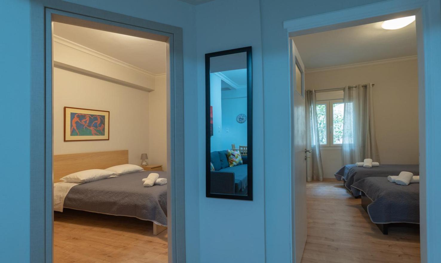 Entire Apt, 2 Bdrm, City Center เอเธนส์ ภายนอก รูปภาพ